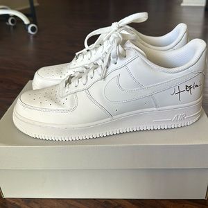 Travis Scott Nike Air Force 1’s Utopia